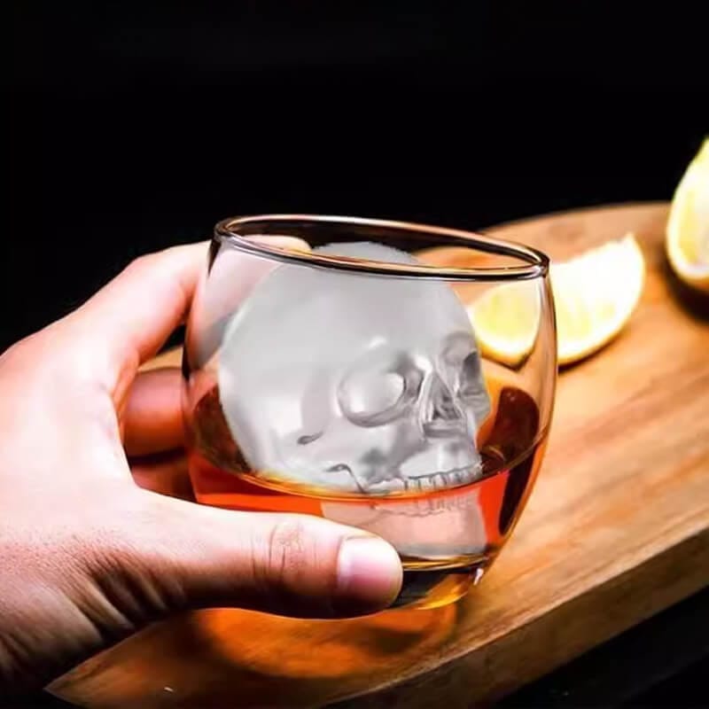 🥳2026 HOT SALE💀🧊 50% OFF! DIY Silicone Skull Ice Cube Tray – Giant slow-melt skull for whiskey, cocktails & more.✨